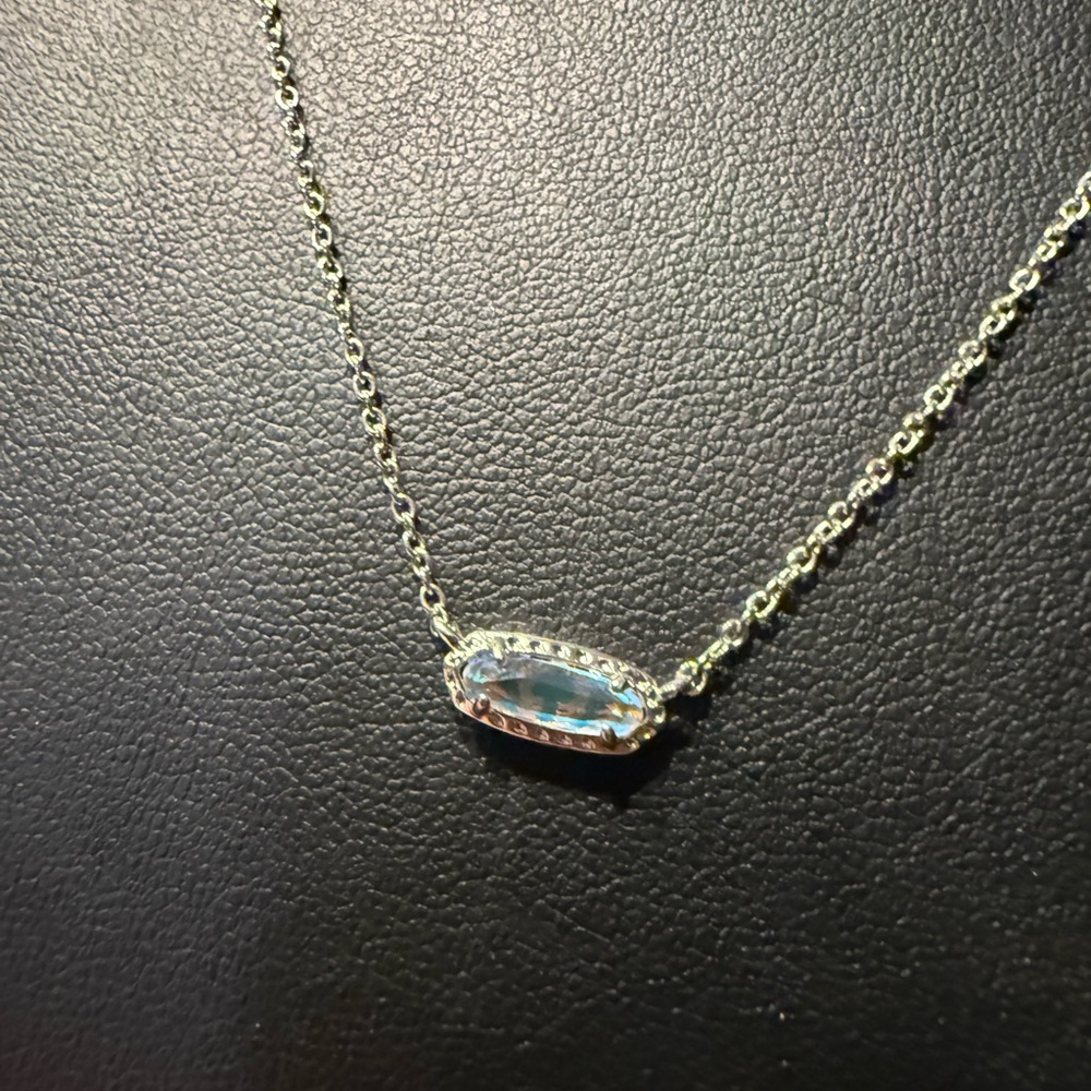 Kendra Scott Eva dioric glass necklace